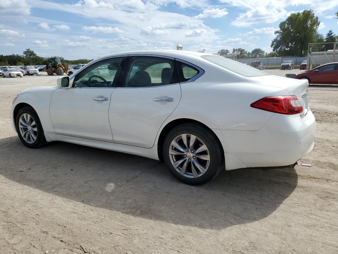 2013 INFINITI M37