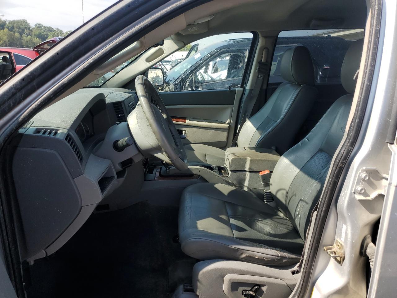 2005 JEEP Grand Cherokee