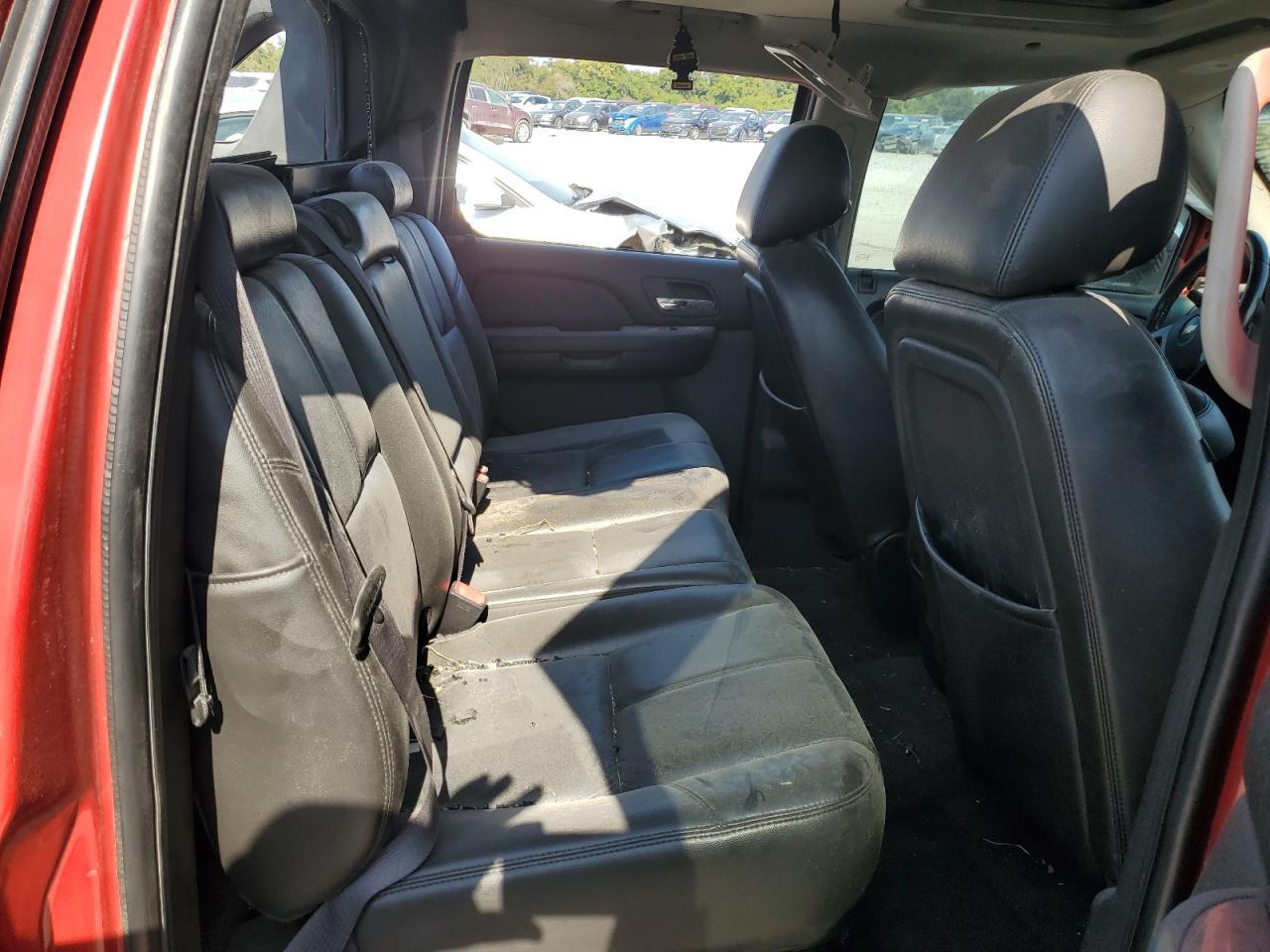 2011 CHEVROLET Avalanche