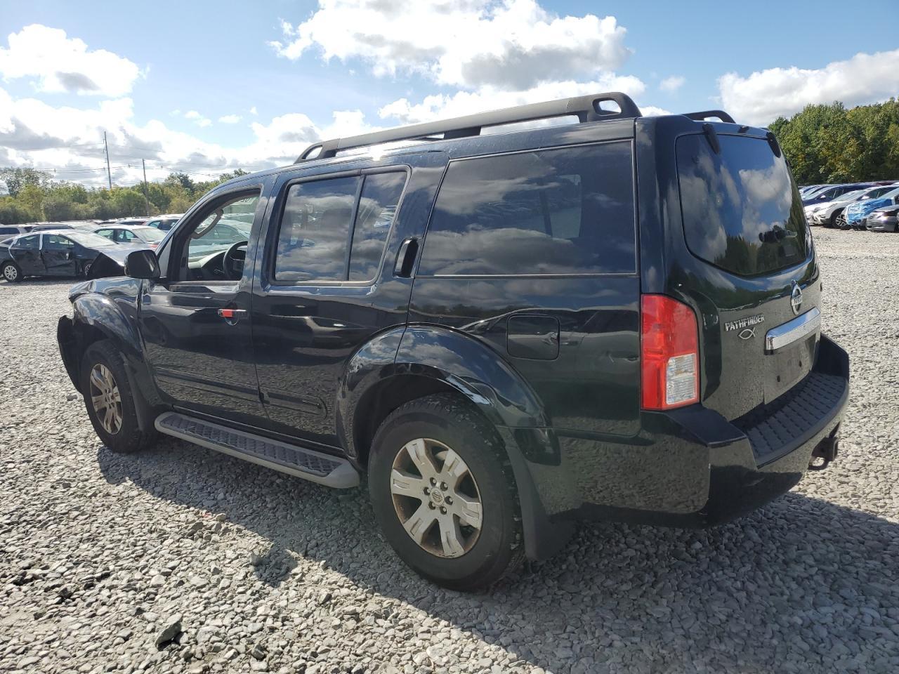 2010 NISSAN PATHFINDER