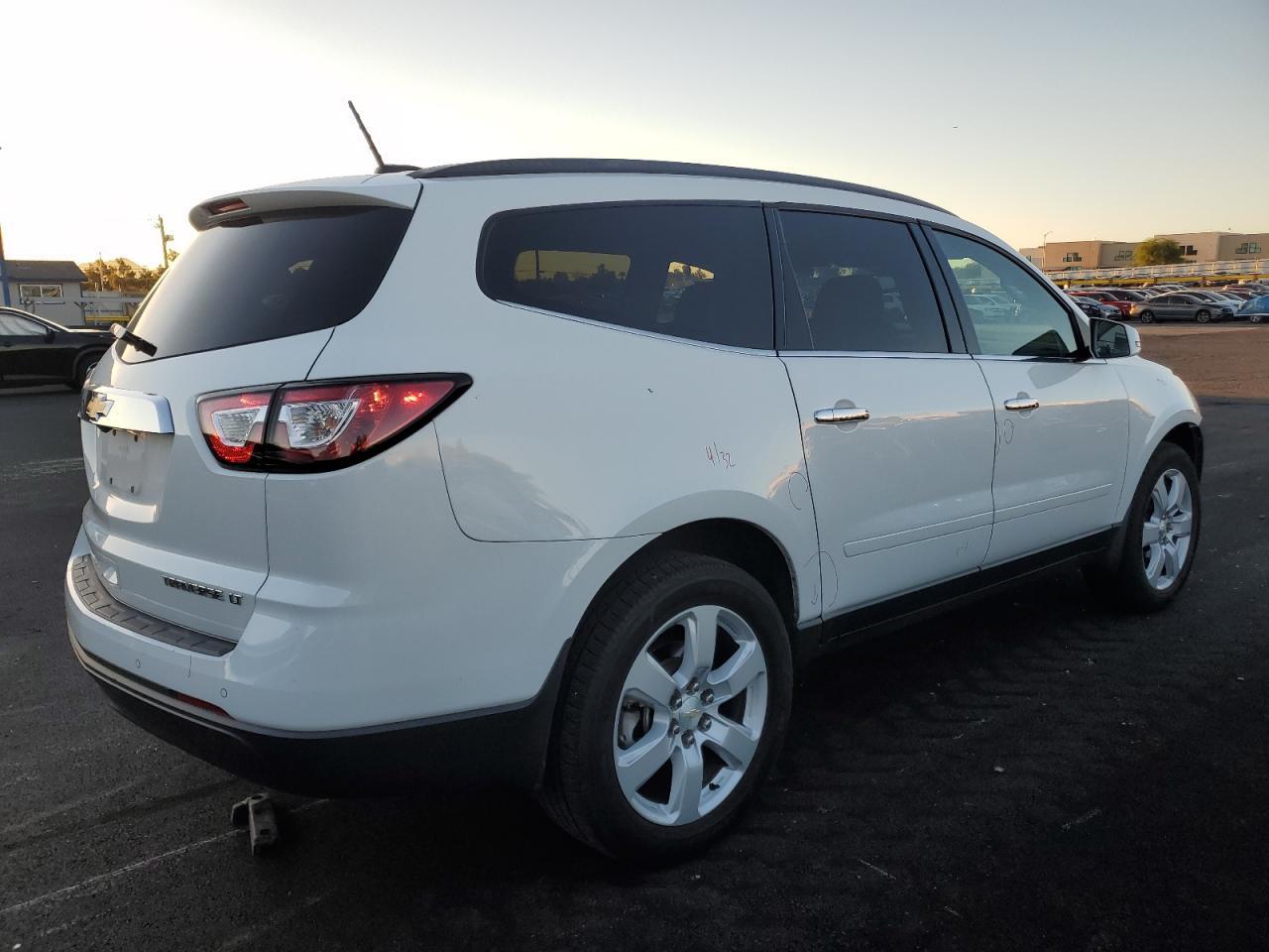 2016 CHEVROLET TRAVERSE