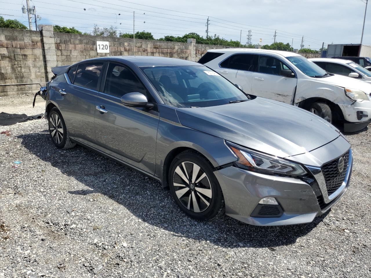 2021 NISSAN ALTIMA
