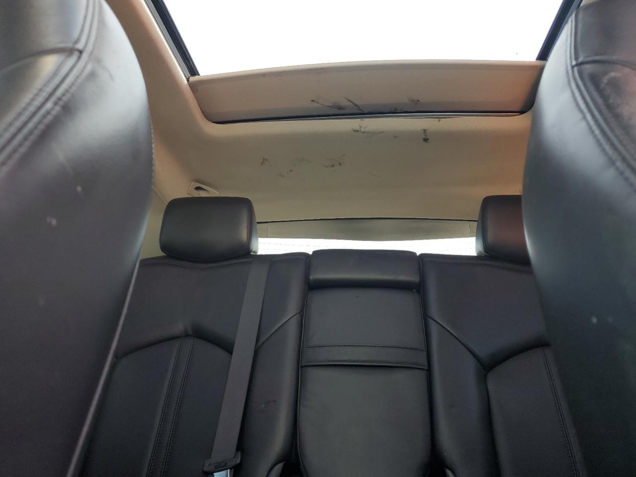 2010 CADILLAC SRX