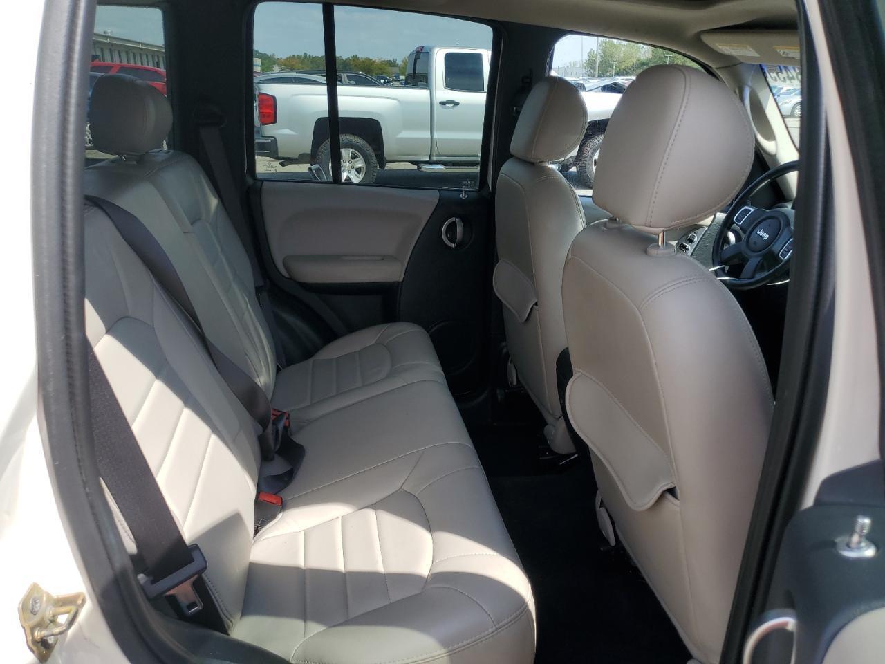 2002 JEEP Liberty