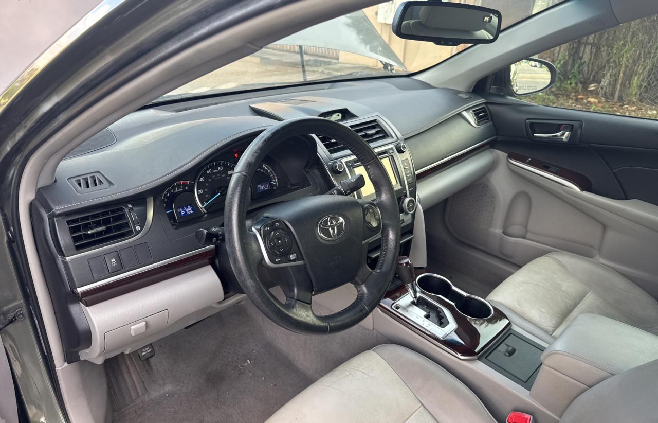 2014 TOYOTA CAMRY