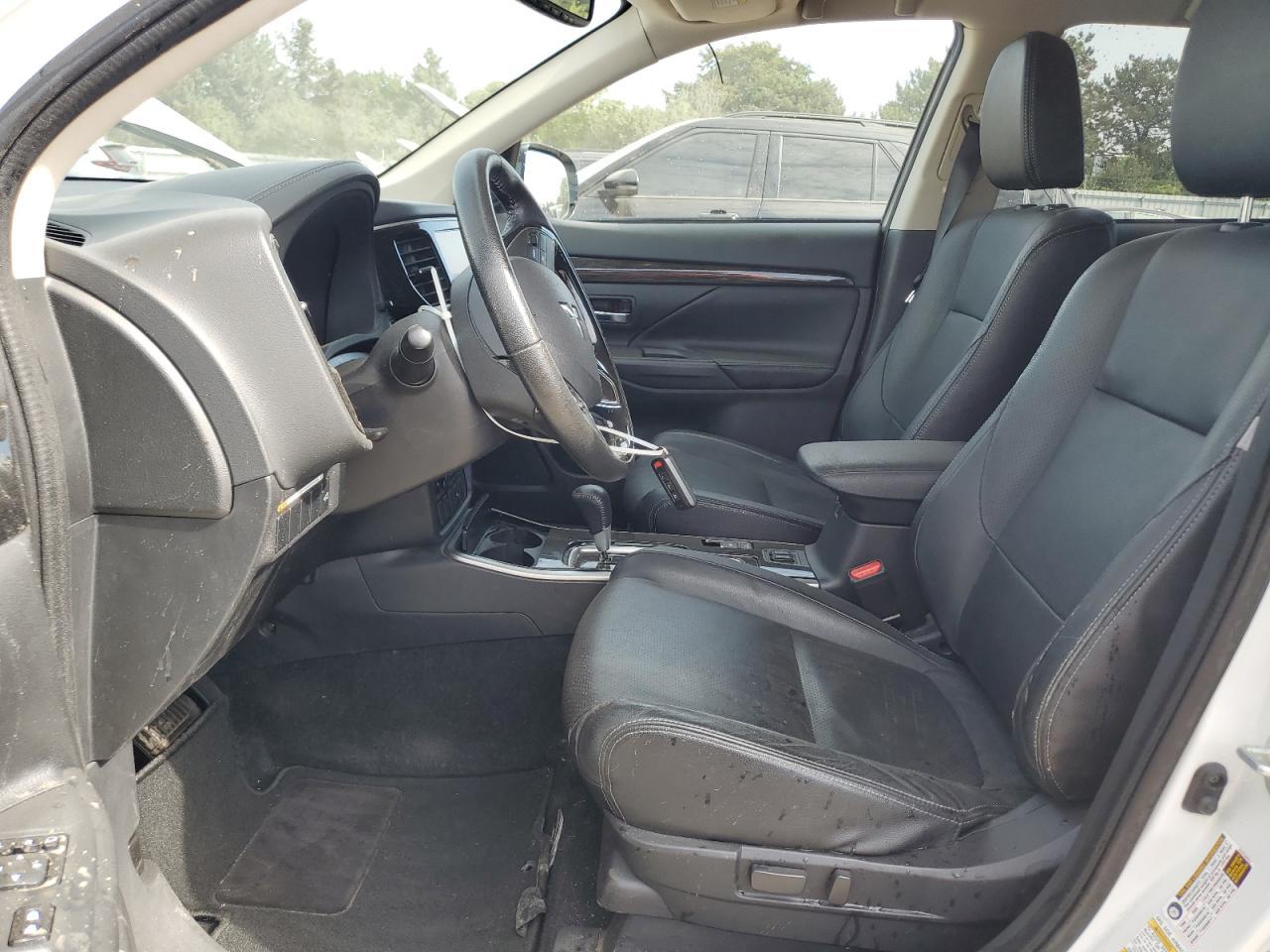 2018 MITSUBISHI outlander