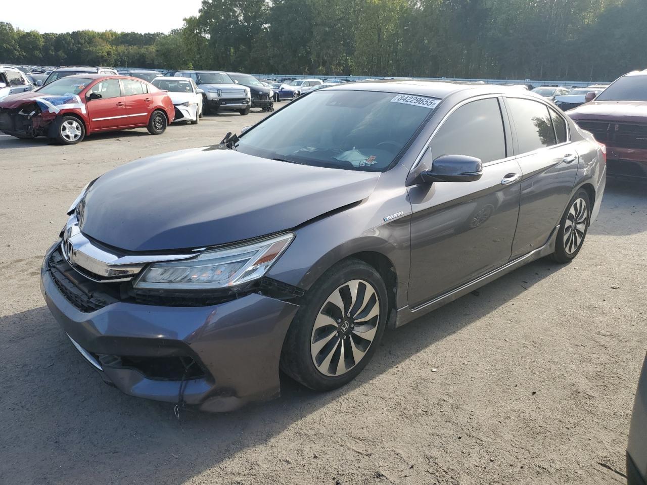 2017 HONDA ACCORD