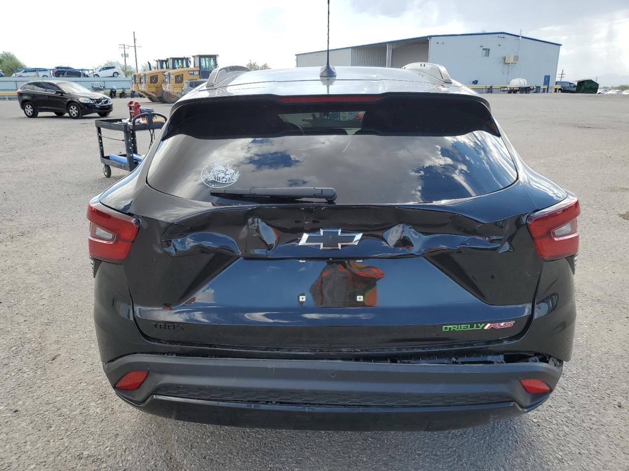 2025 CHEVROLET TRAX