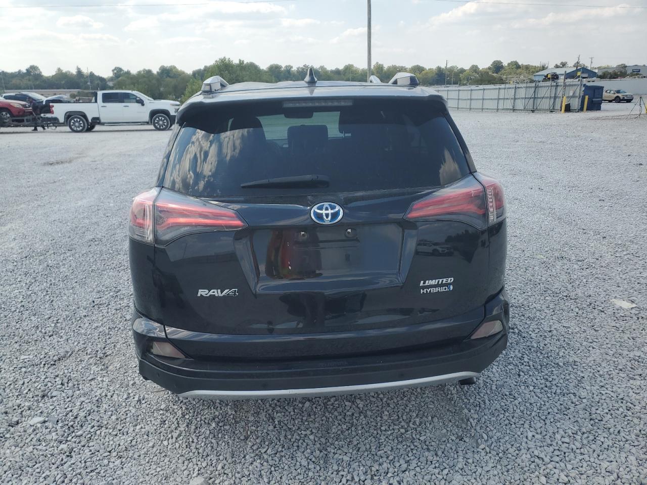 2016 TOYOTA RAV4