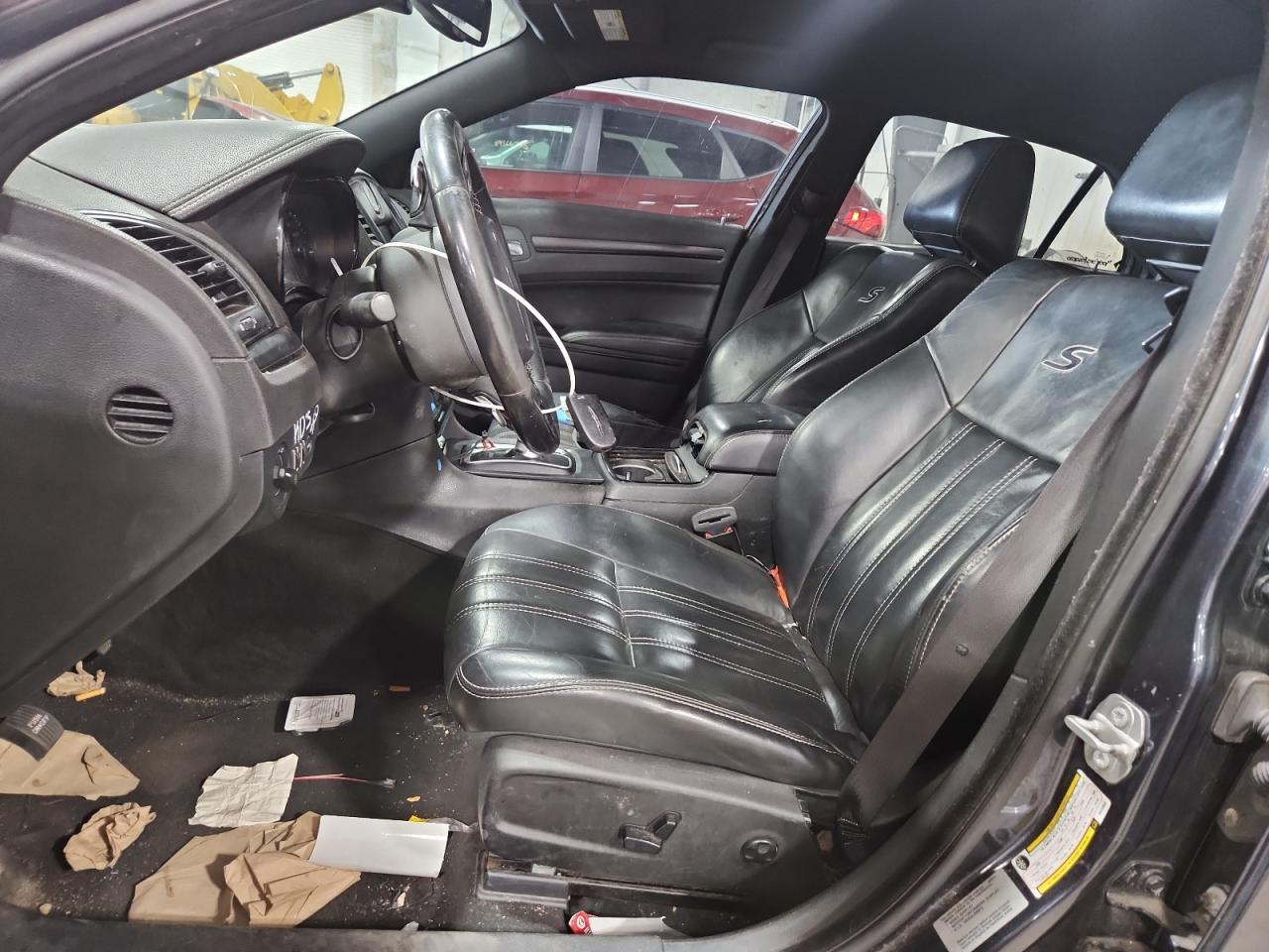 2016 CHRYSLER 300