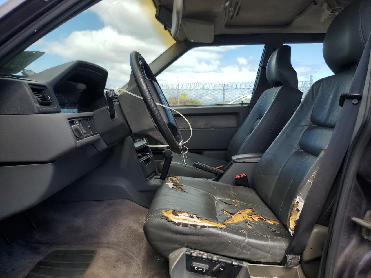 1995 VOLVO 940