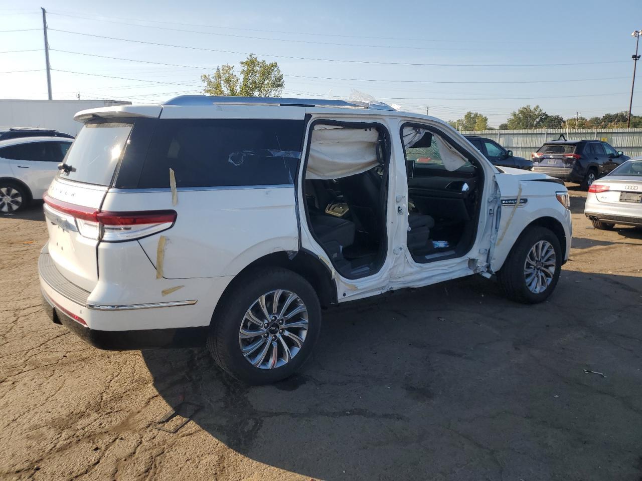 2023 LINCOLN Navigator