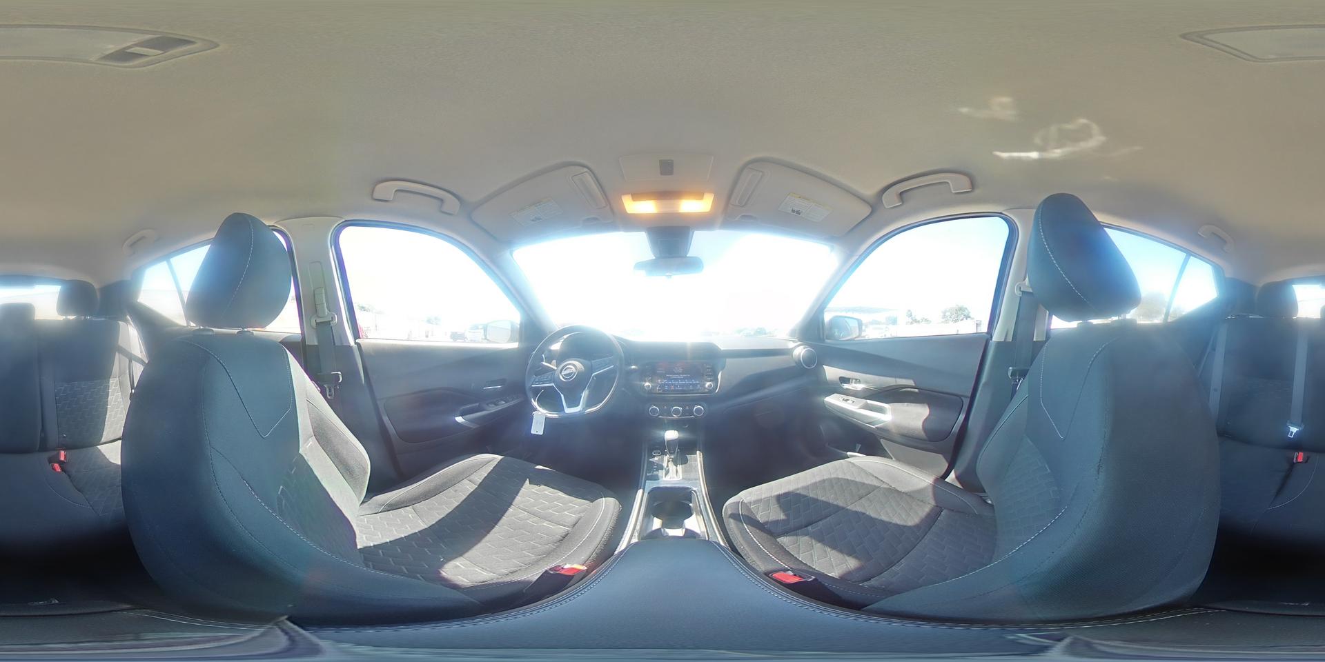 2024 NISSAN KICKS