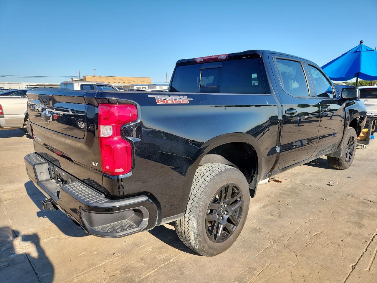 2024 CHEVROLET Silverado