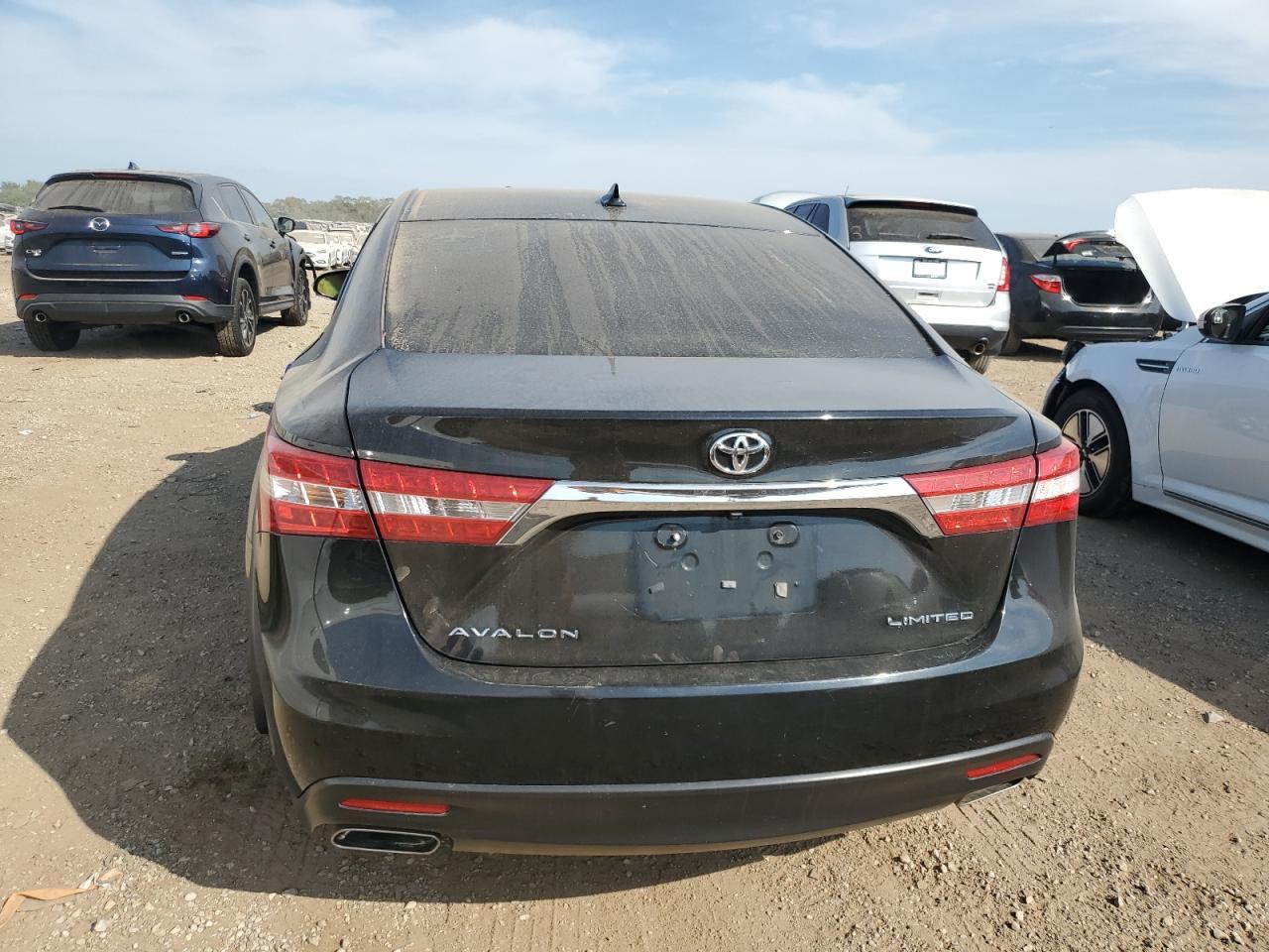 2013 TOYOTA Avalon