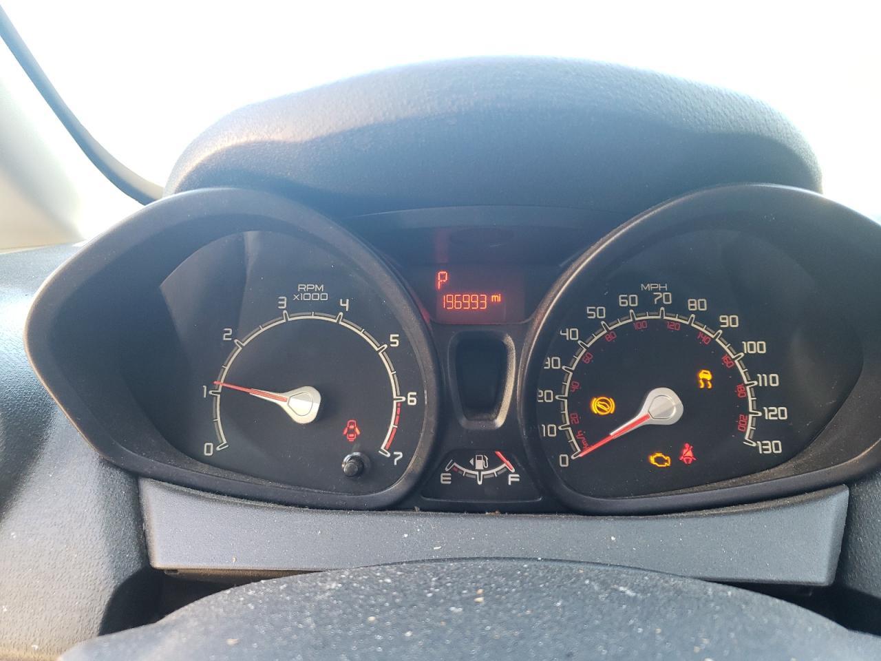 2011 FORD Fiesta