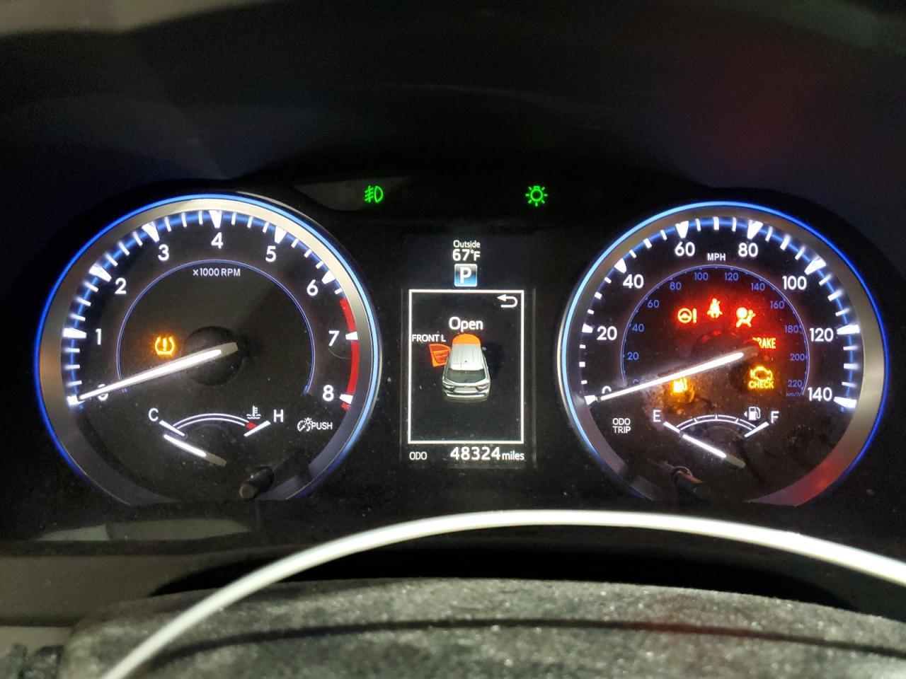 2016 TOYOTA HIGHLANDER