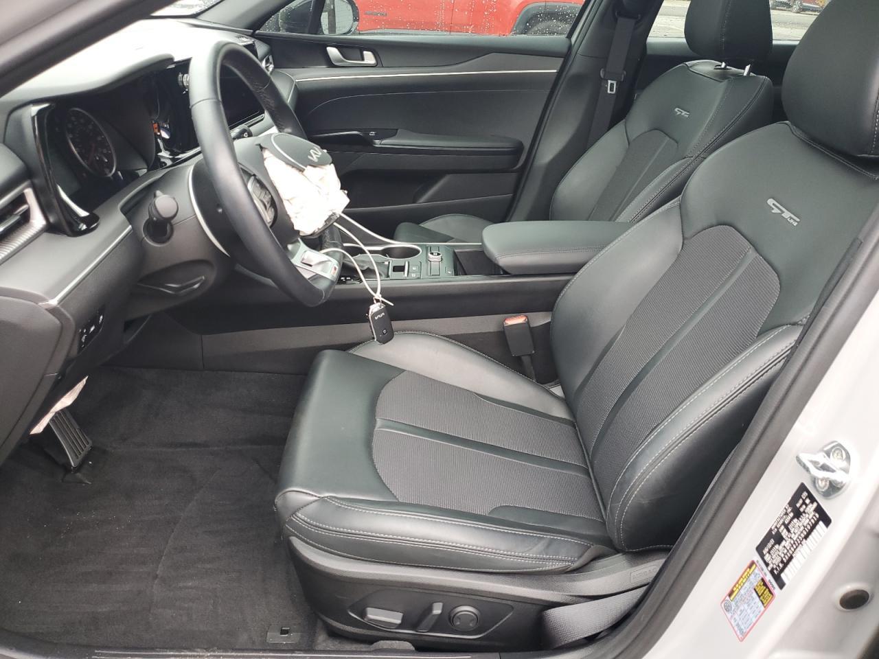 2022 KIA K5