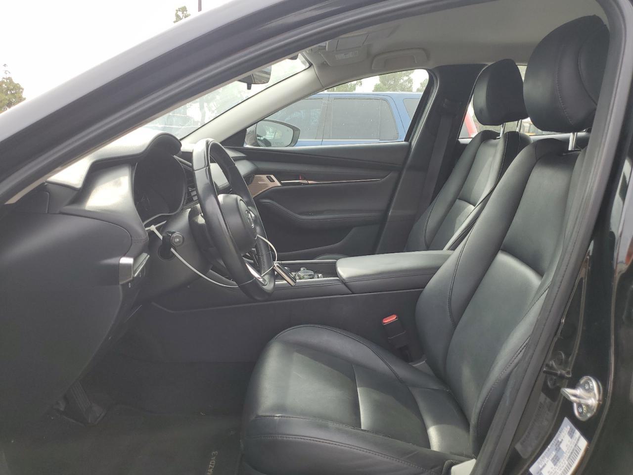 2019 MAZDA 3