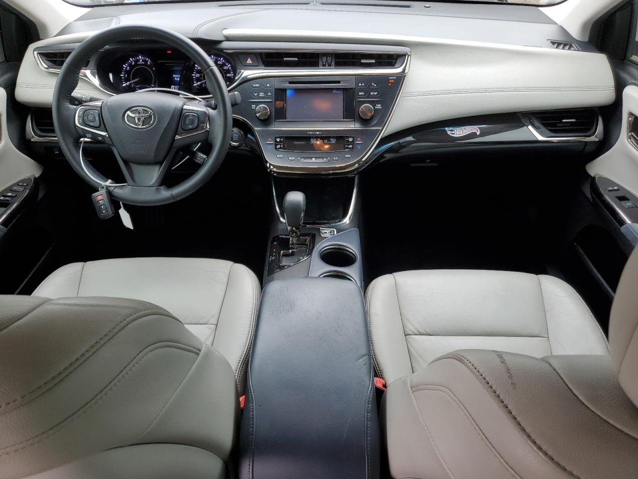 2014 TOYOTA Avalon