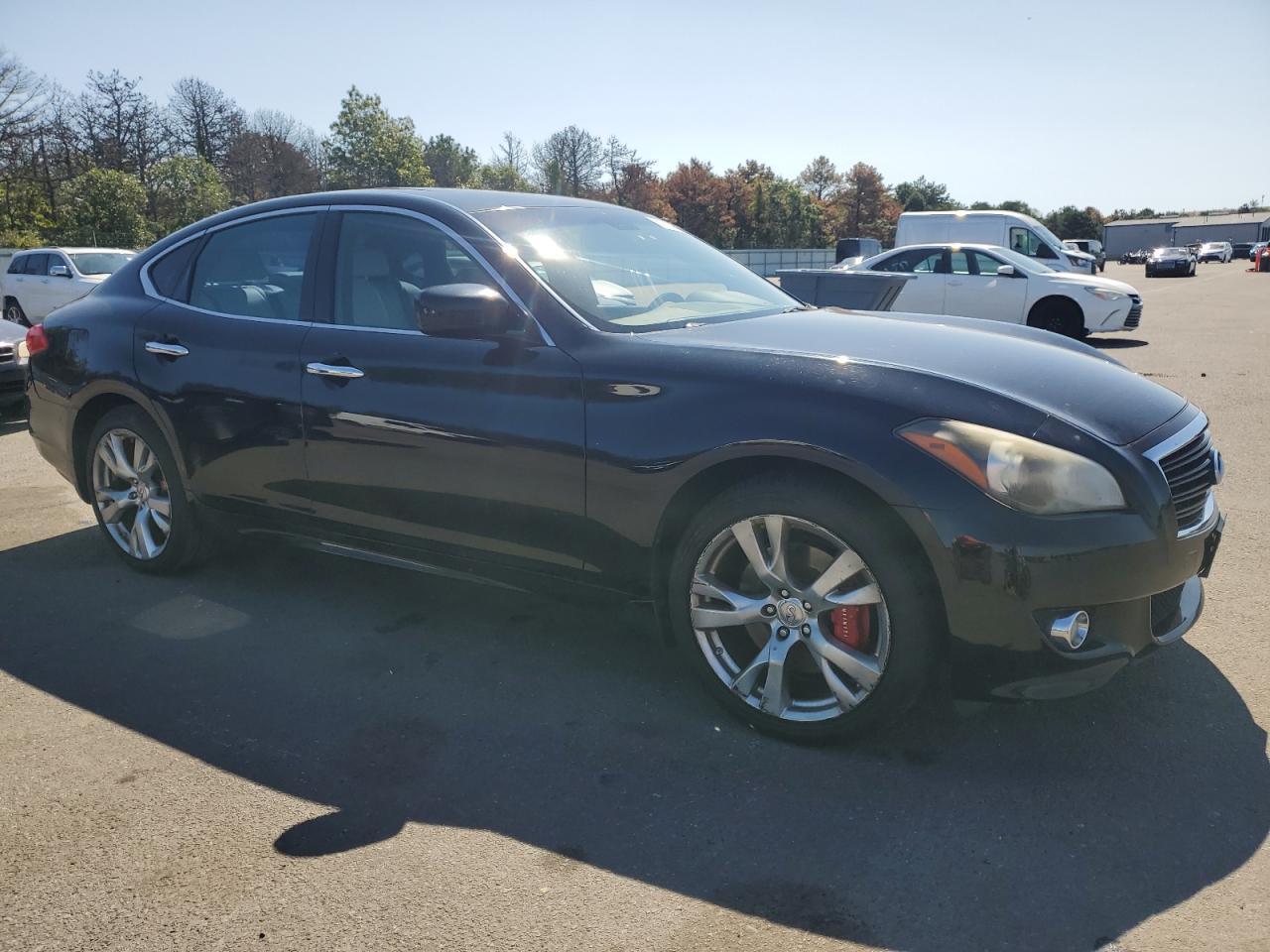 2013 INFINITI M37