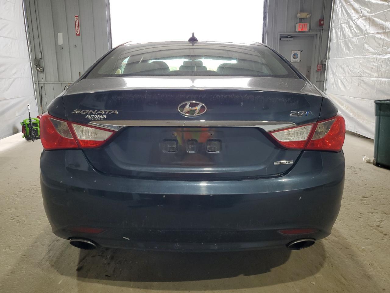 2013 HYUNDAI SONATA