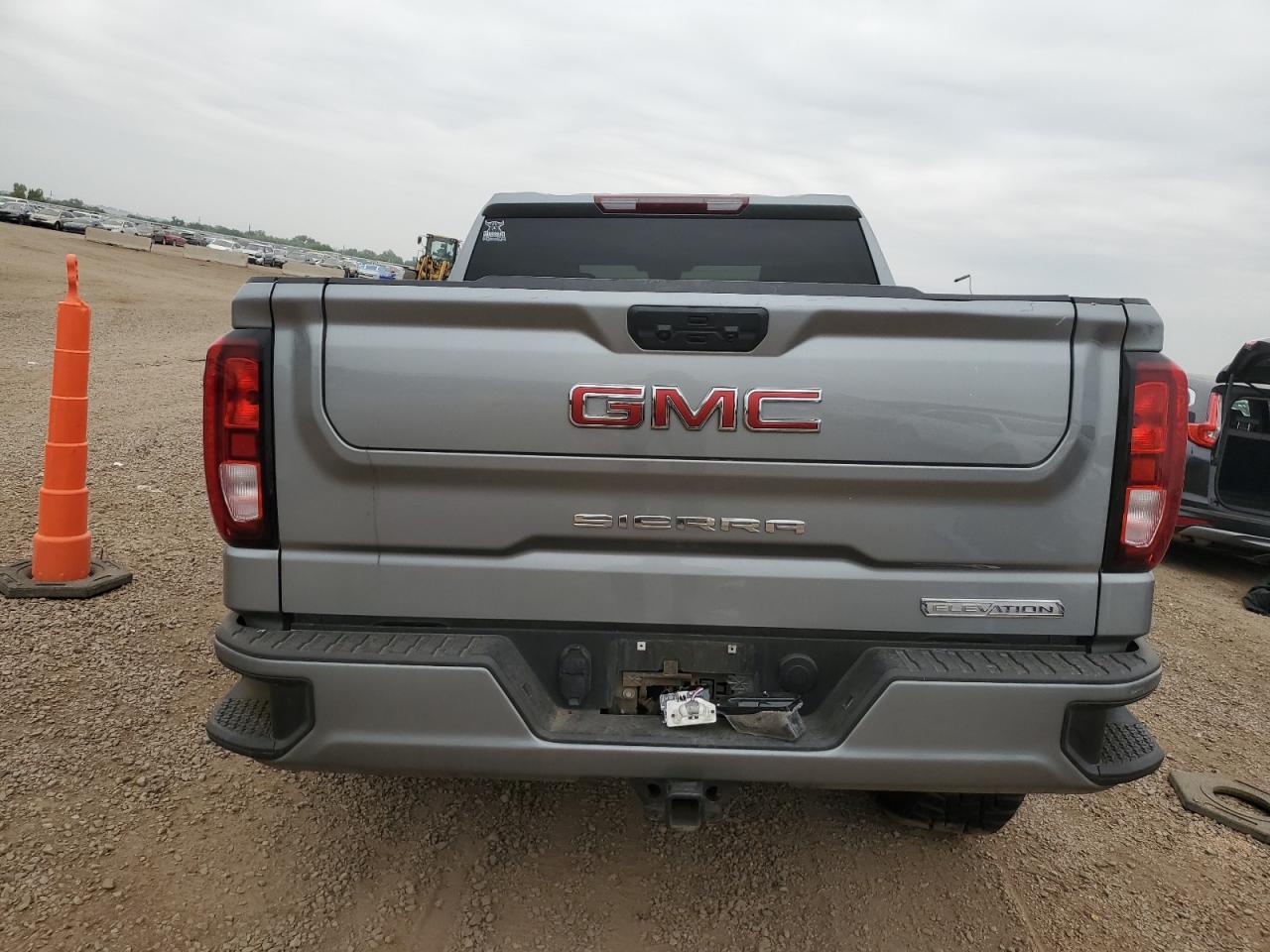 2024 GMC Sierra