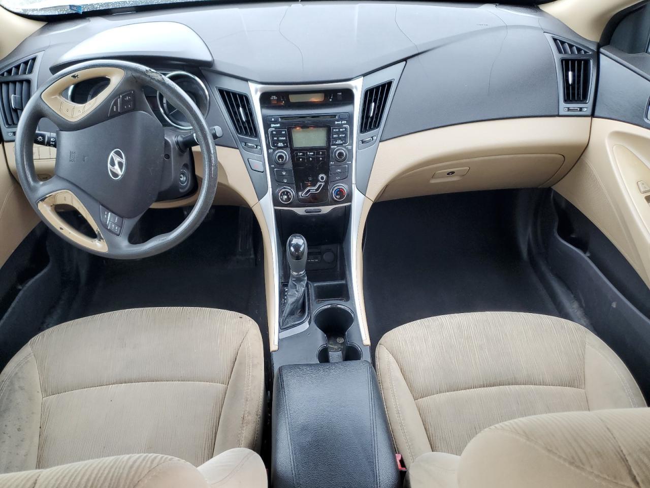 2011 HYUNDAI SONATA
