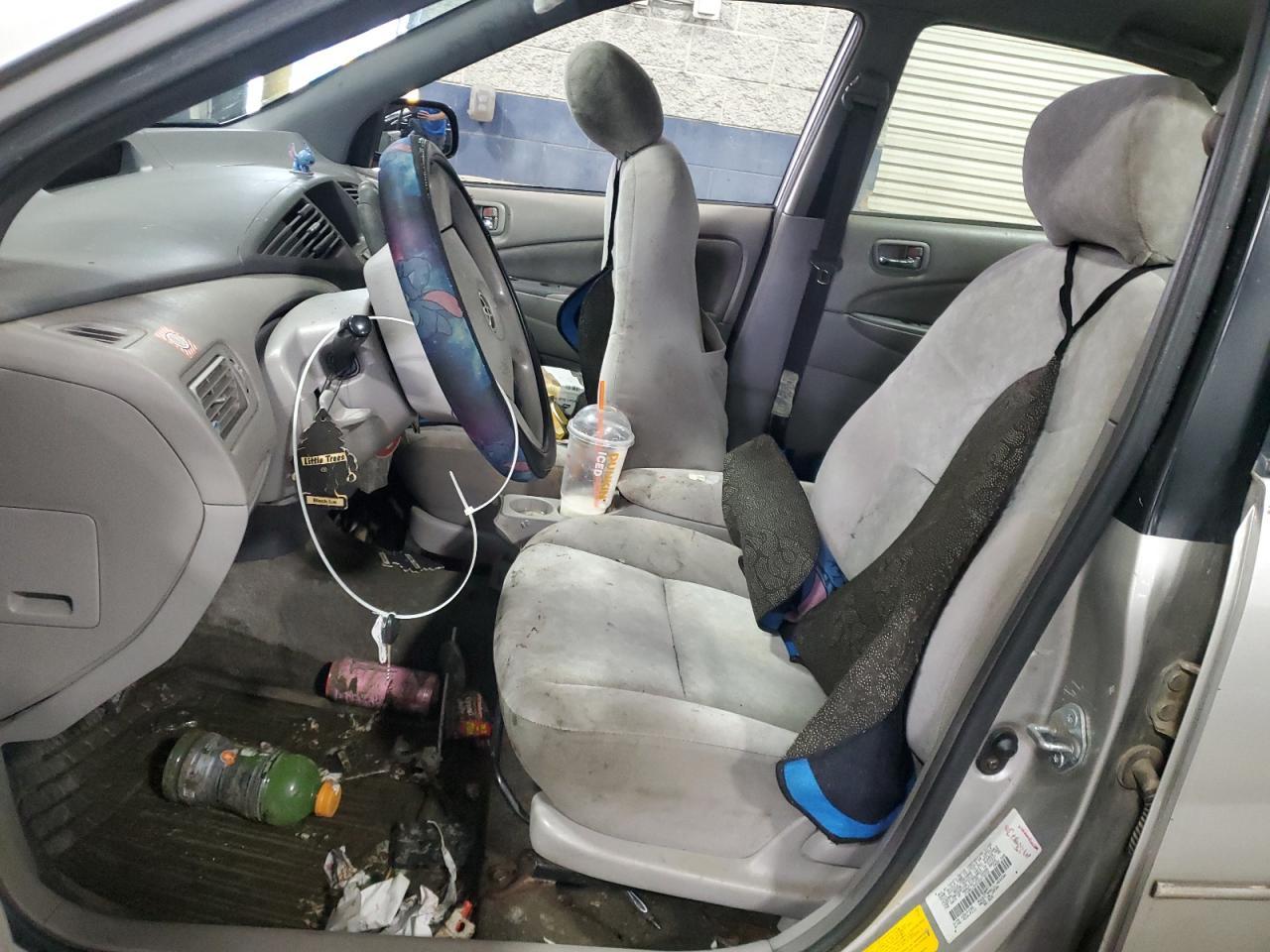 2003 TOYOTA PRIUS