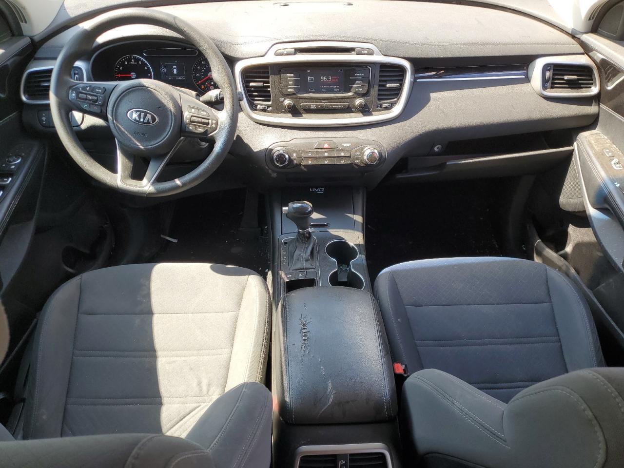 2016 KIA SORENTO