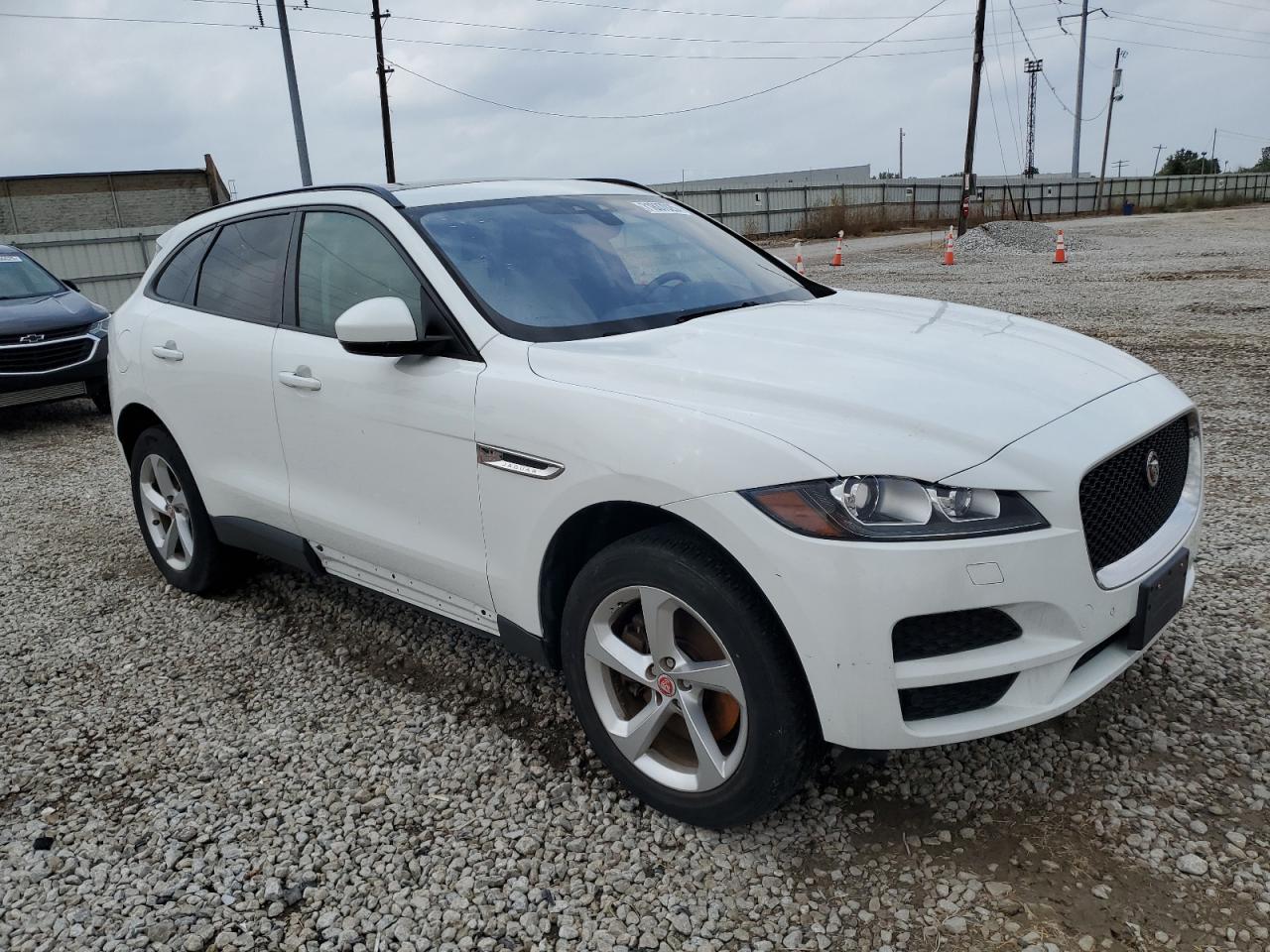 2017 JAGUAR F-Pace