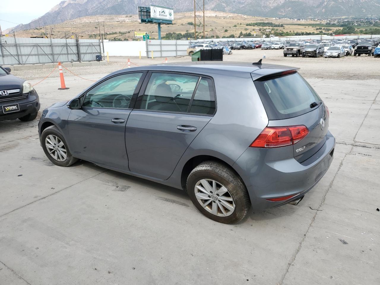 2016 VOLKSWAGEN GOLF