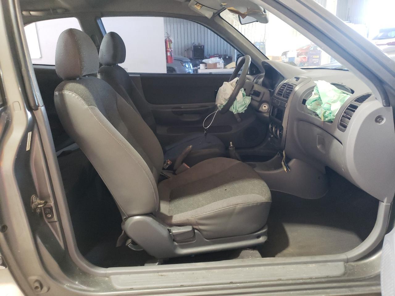 2002 HYUNDAI ACCENT
