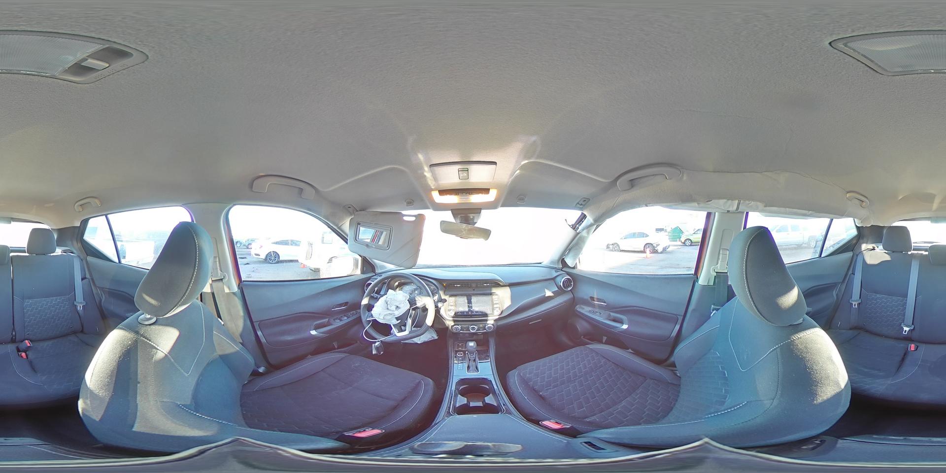 2024 NISSAN KICKS
