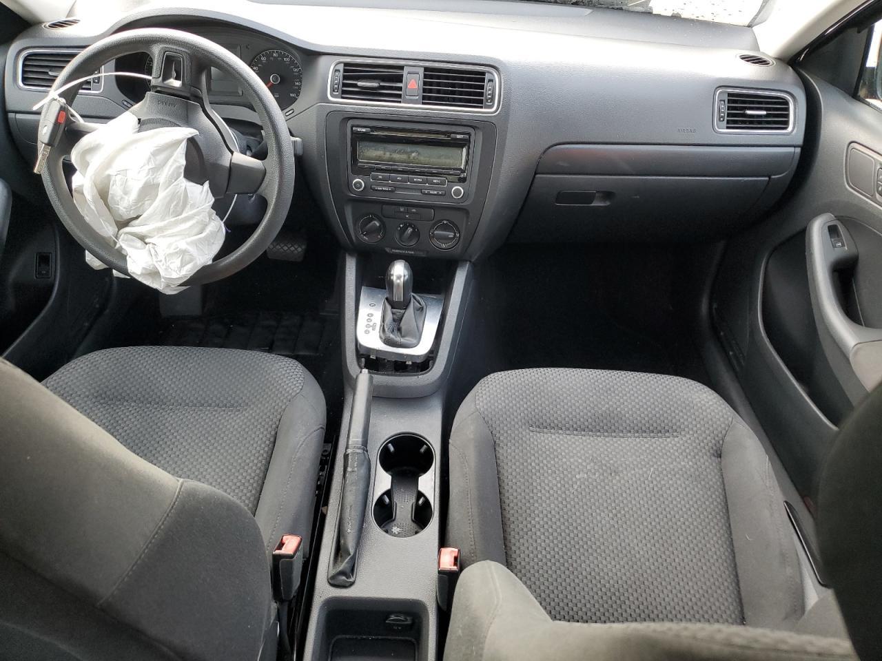 2012 VOLKSWAGEN JETTA