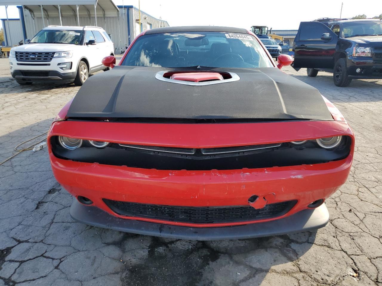 2015 DODGE Challenger