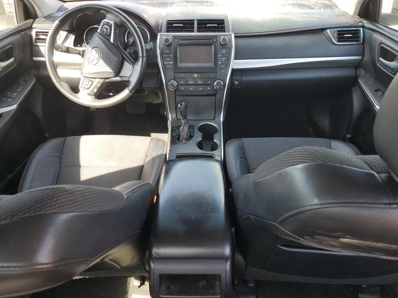 2017 TOYOTA CAMRY