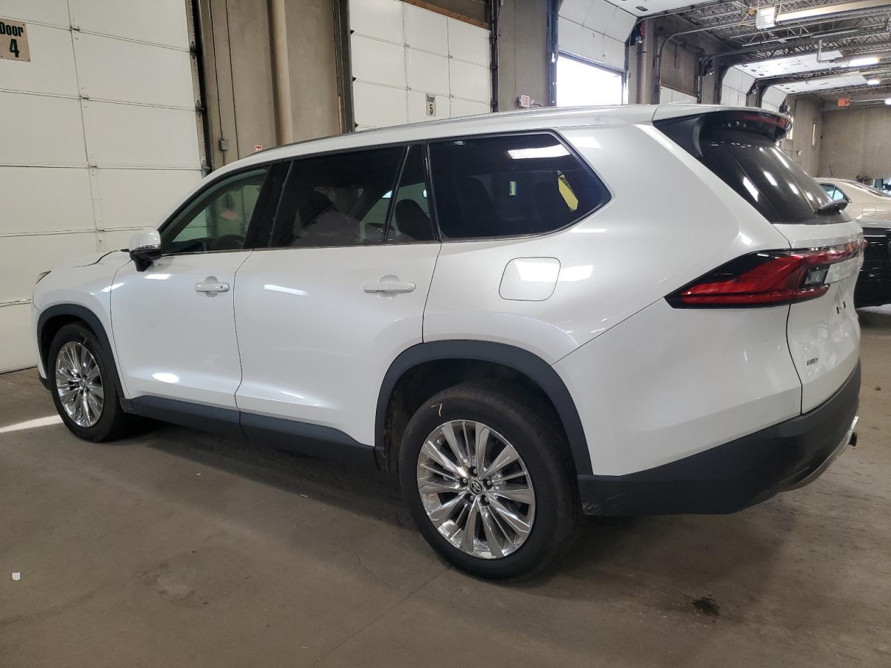 2024 TOYOTA HIGHLANDER