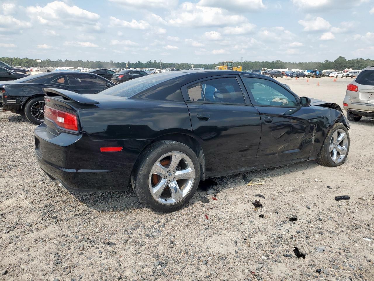 2013 DODGE CHARGER
