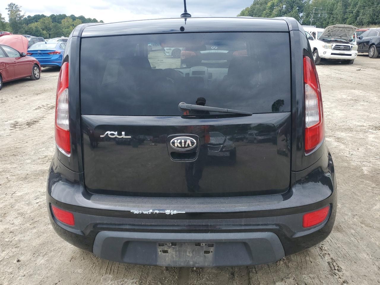 2013 KIA SOUL