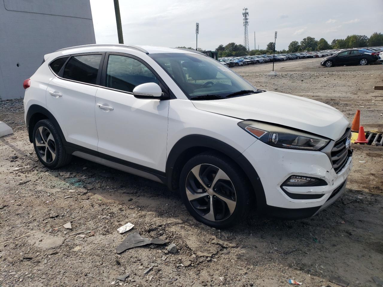 2018 HYUNDAI TUCSON