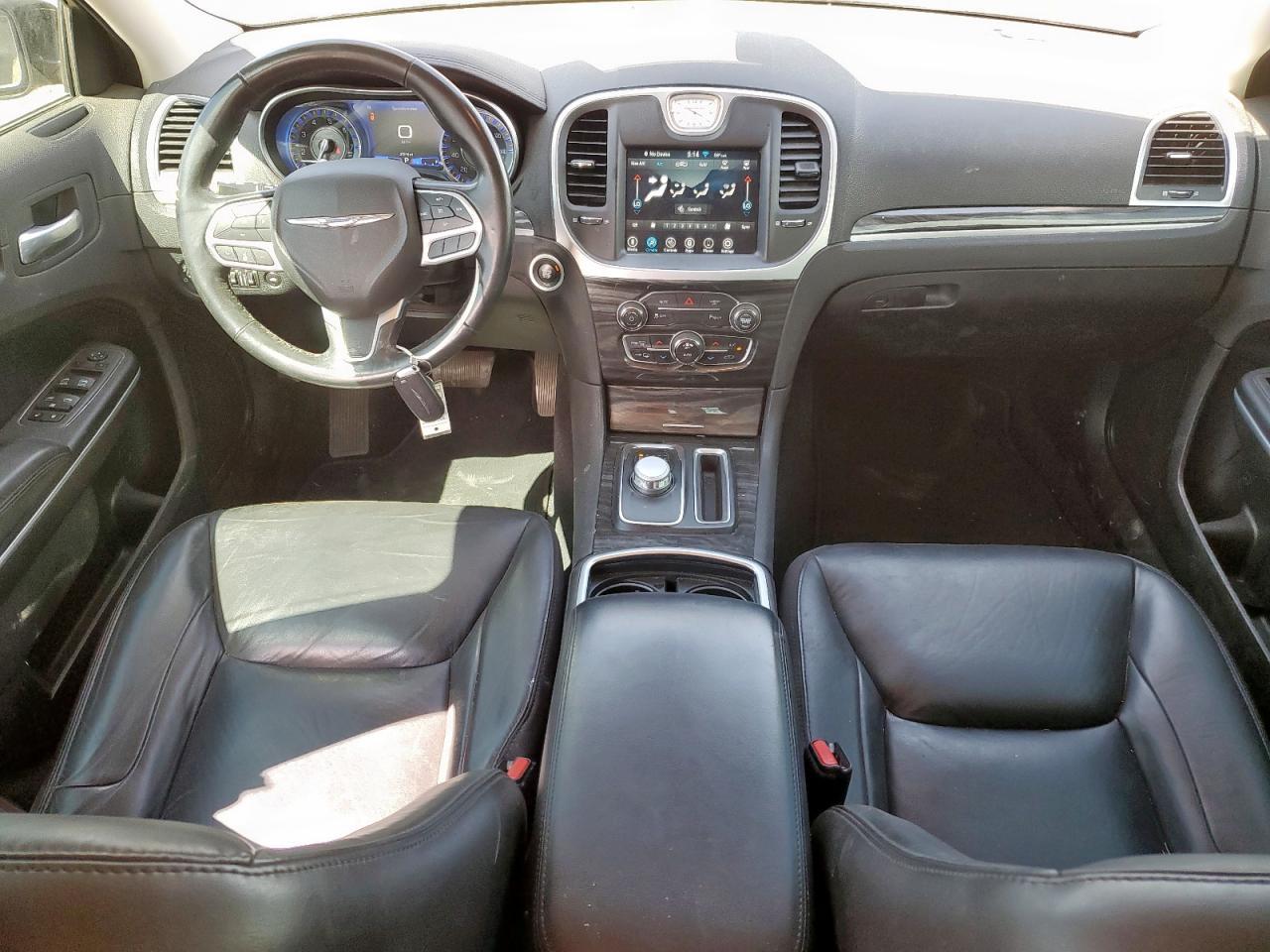 2022 CHRYSLER 300