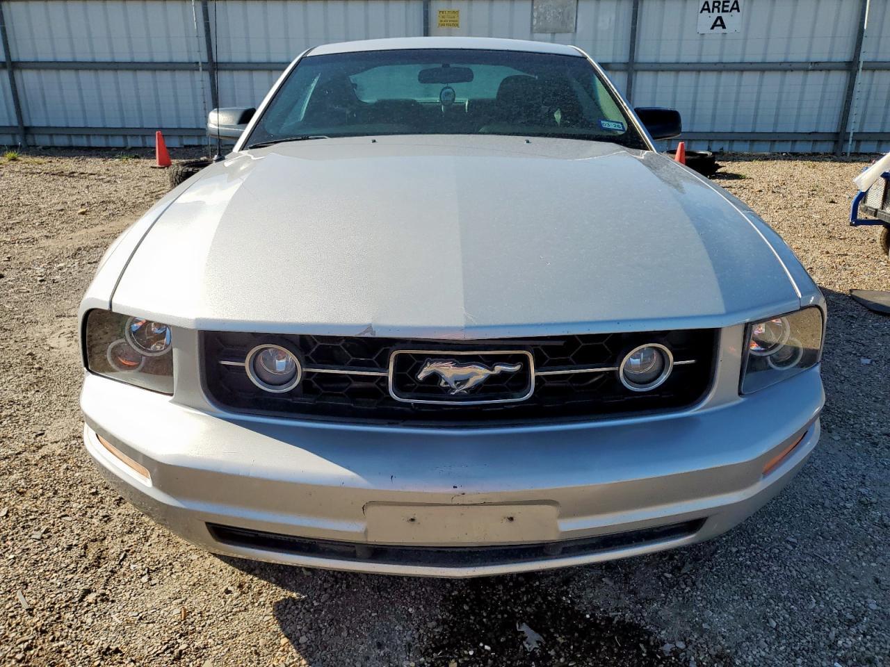 2009 FORD MUSTANG