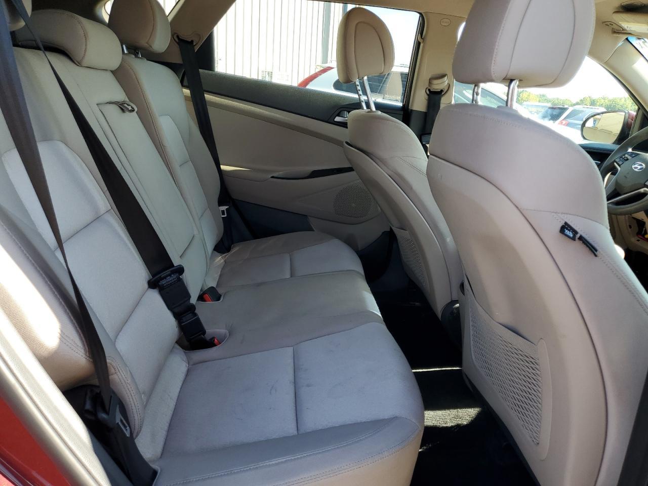 2017 HYUNDAI TUCSON