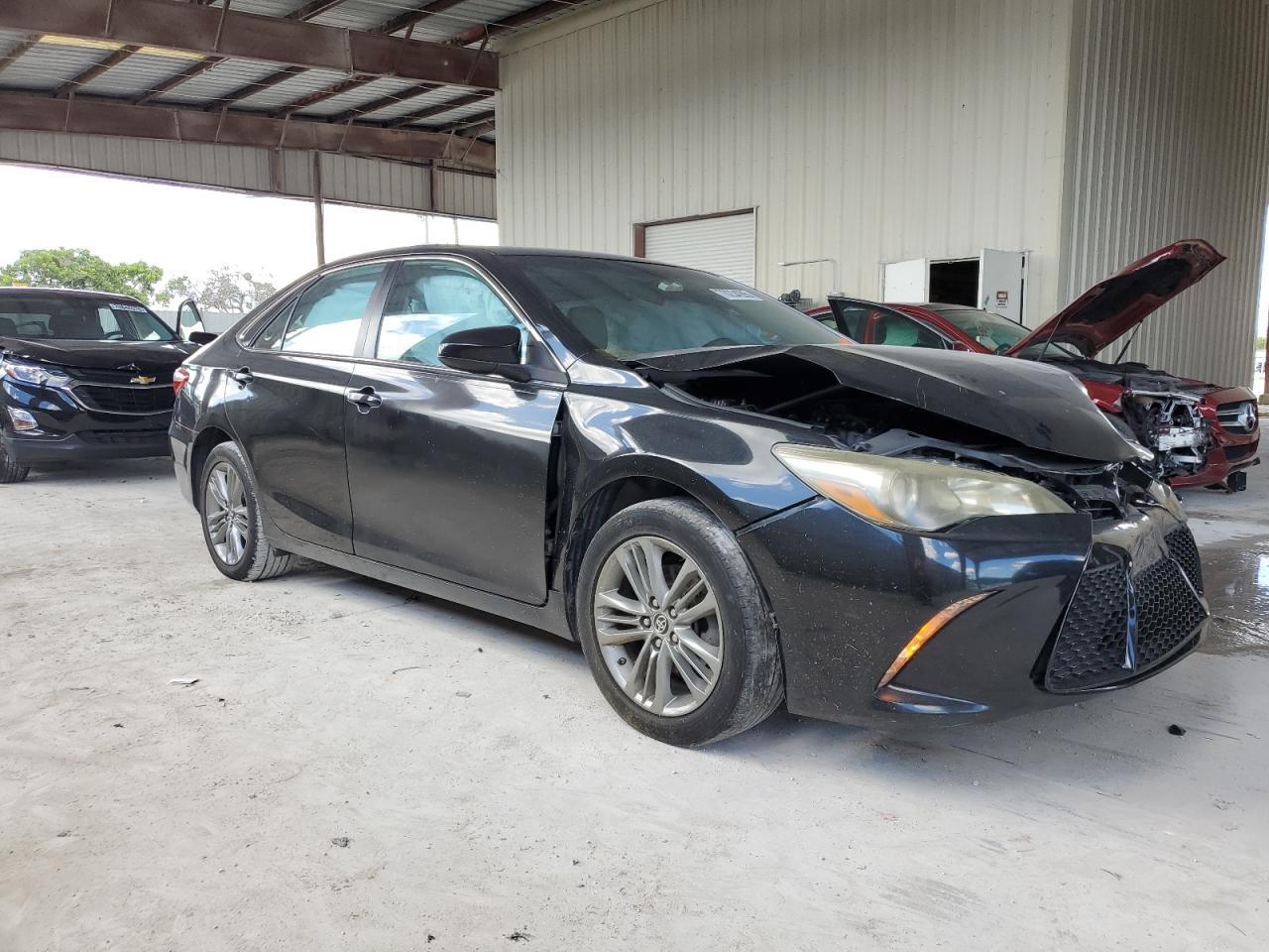 2015 TOYOTA CAMRY