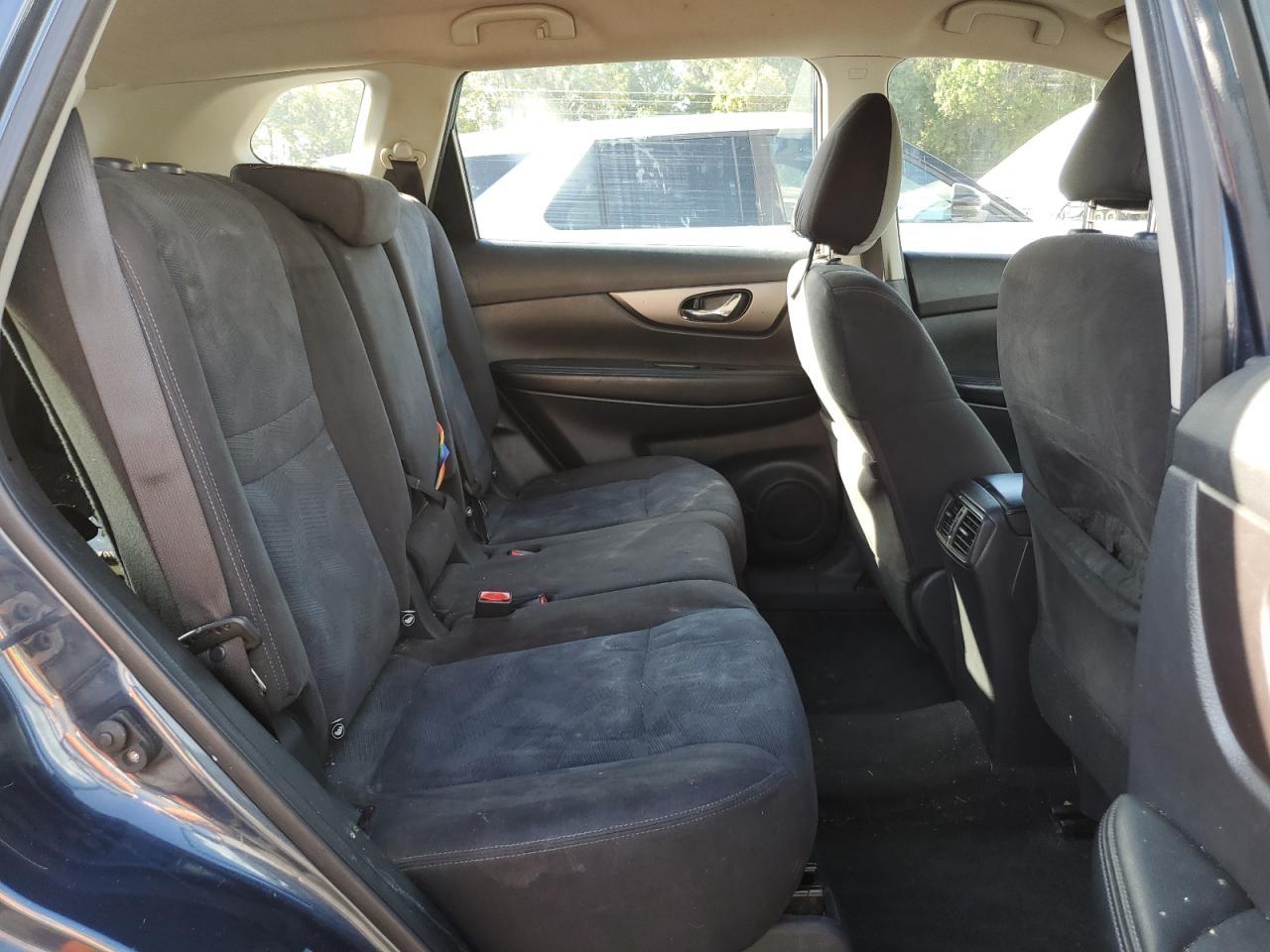 2015 NISSAN ROGUE