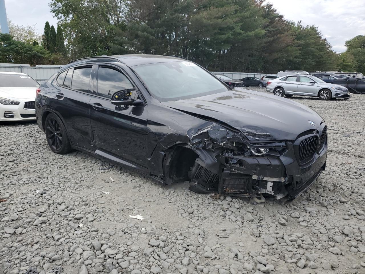 2023 BMW X4