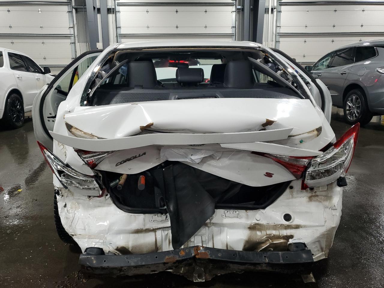 2015 TOYOTA COROLLA