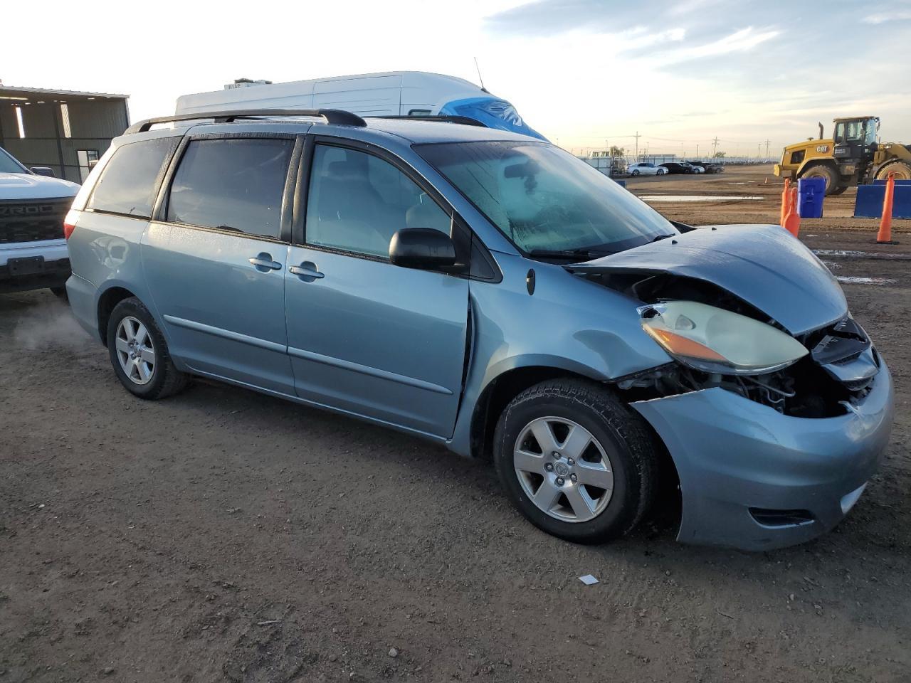 2006 TOYOTA SIENNA