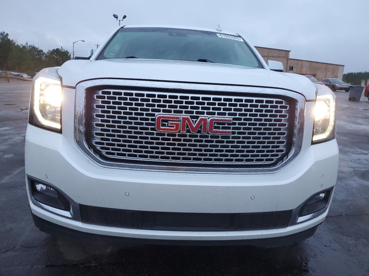 2017 GMC Yukon